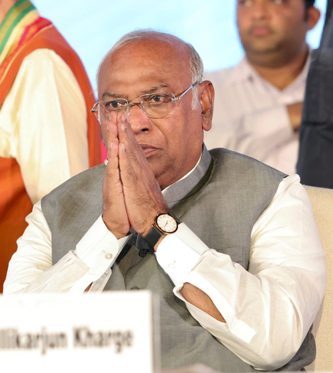 PM, Rahul, Priyanka greet Kharge as he turns 81