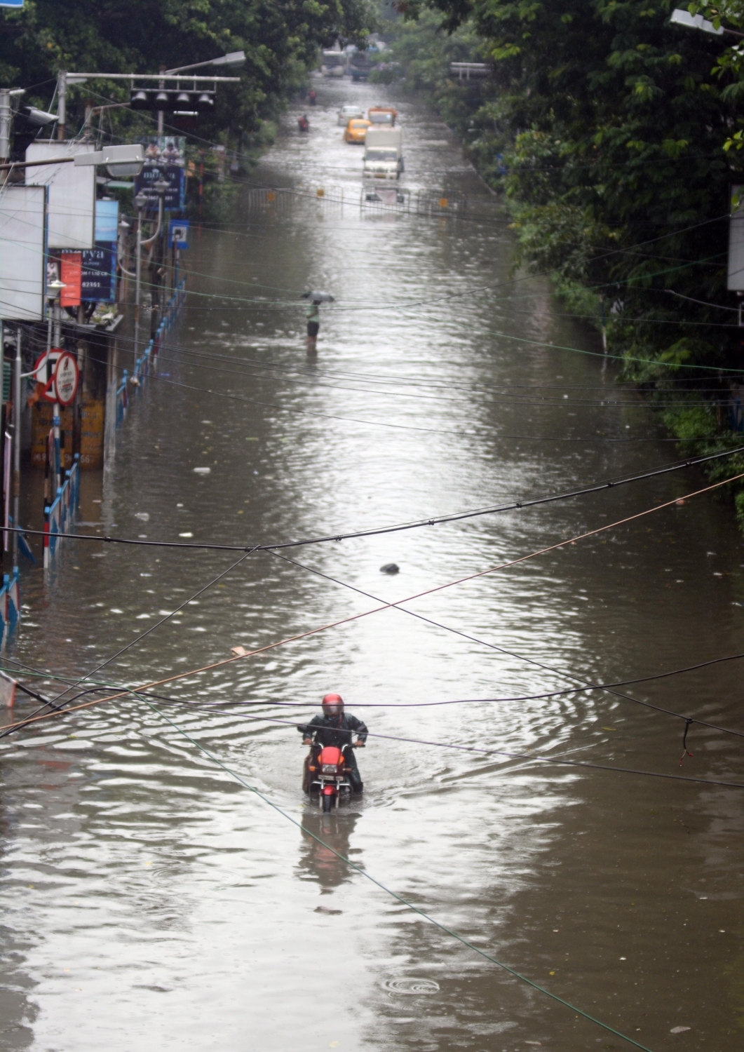 K’taka CM asks ministers to visit rain-affected coastal region K’taka CM asks ministers to visit rain-affected coastal region