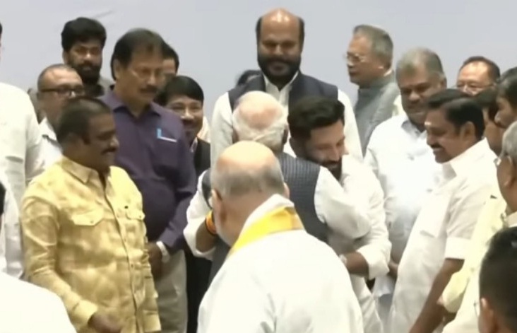 Chirag Paswan touches PM Modi’s feet during NDA meet