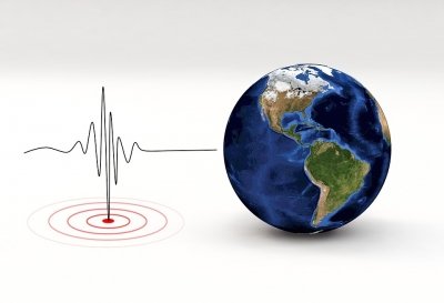 7.2-magnitude quake rocks Alaska Peninsula, tsunami warning issued 7.2-magnitude quake rocks Alaska Peninsula, tsunami warning issued