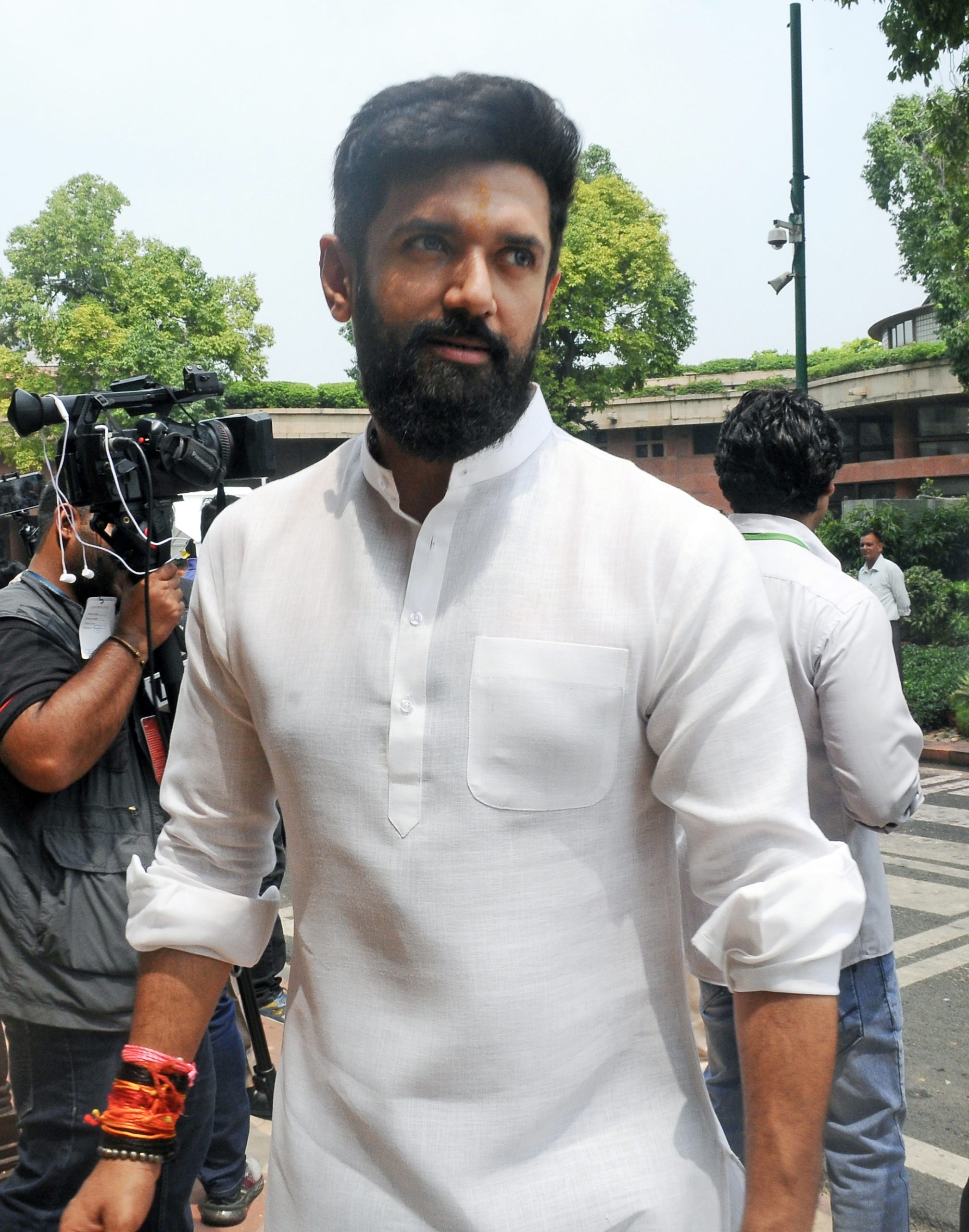 Chirag Paswan seeks blessings from people of Jamui