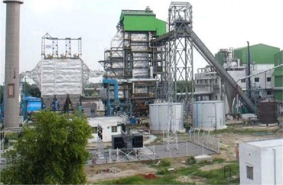 Tragic accident in Balrampur: Senior technician dies due to AC compressor explosion of sugar mill, condition of 2 critical