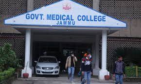 Subsidized Meal Drive at GMC Hospital in Jammu Receives Enormous Participation