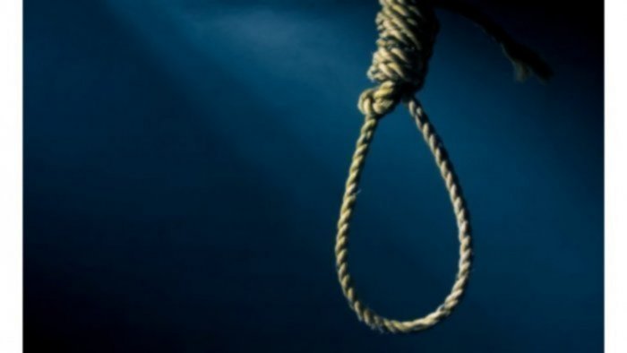 Class XI city student ends life by hanging himself Class XI city student ends life by hanging himself