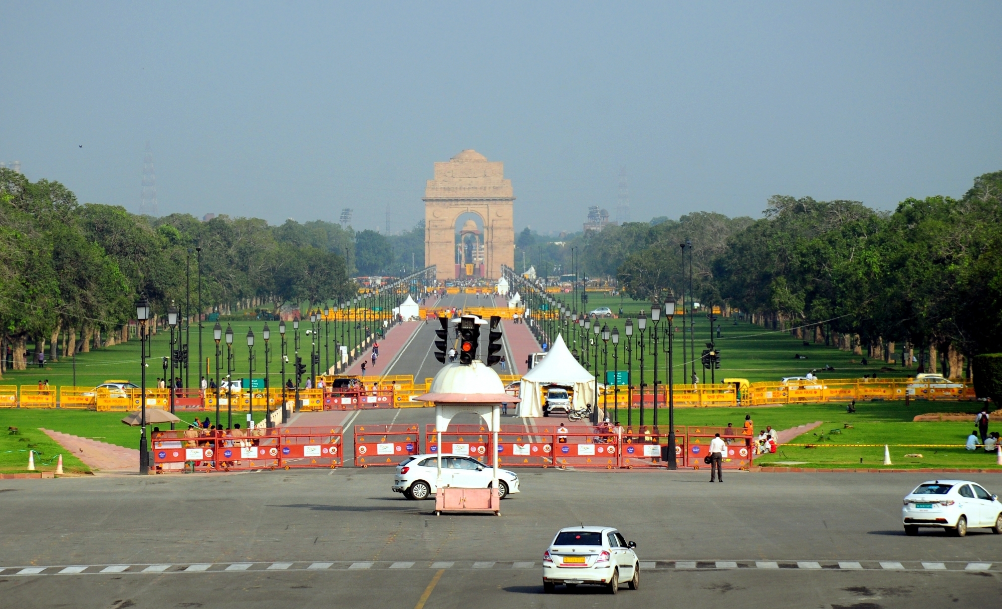 Delhi records minimum temperature of 26.8 degrees, 73% humidity