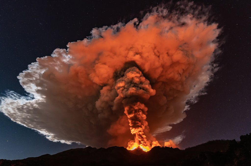 Catania Airport closure follows Mount Etna eruption, leading to flight disruptions