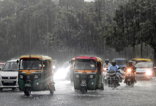 Heavy showers ahead for North, Northeast India: IMD