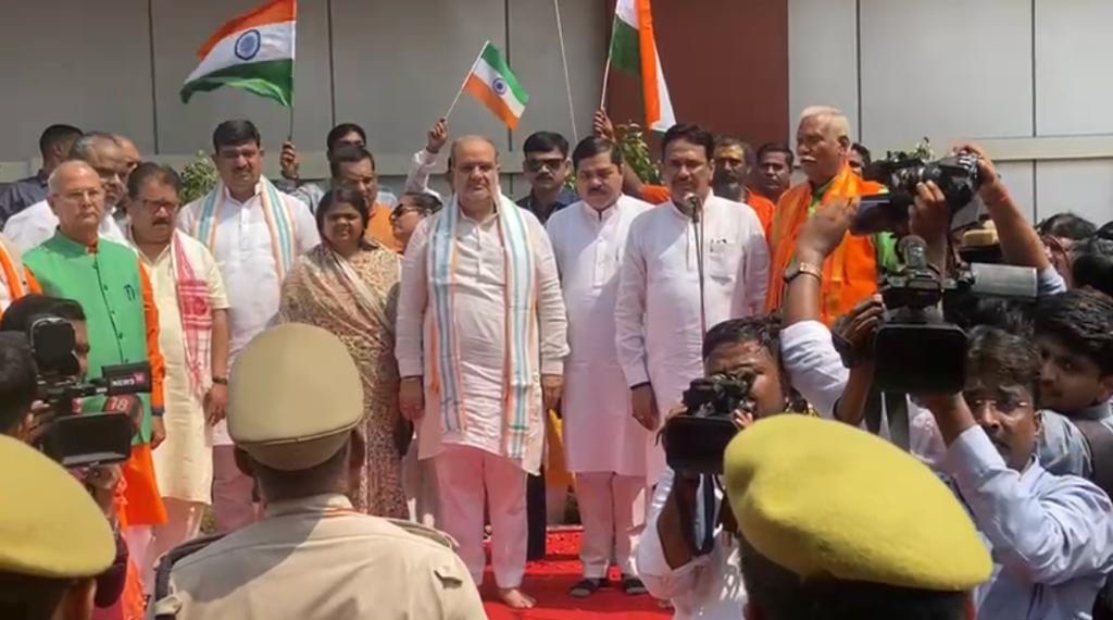 UP BJP State President Shri Bhupendra Chaudhary Hoists Flag at Party Headquarters in Lucknow