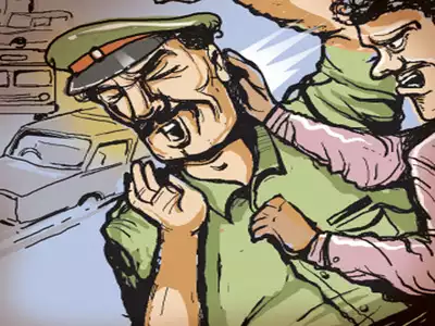 Liquor smuggler accused of attacking Bihar cop arrested