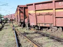 Goods Train Derails in Madhya Pradesh’s Narsinghpur District; Rail Traffic Restored After 10 Hours