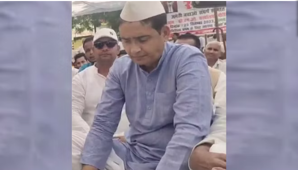 Amethi: In the case of making derogatory comments against Union Minister Smriti Irani, former MLA Deepak Singh has been charged. Amethi: In the case of making derogatory comments against Union Minister Smriti Irani, former MLA Deepak Singh has been charged.