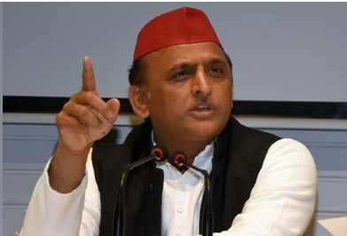 Samajwadi Party leader Akhilesh Yadav demands justice for protesting lawyers, urges BJP to ensure fairness.