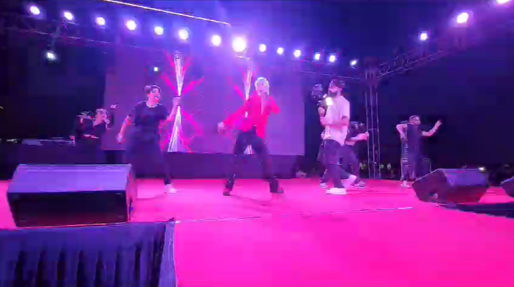 Korean Pop Music Concert Draws Thousands in Lucknow’s Bakshi Ka Talab