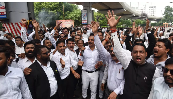 Lawyers Strike in Hapur Continues: Lawyers in Lucknow are on strike, protesting against police baton charges and raising several demands.