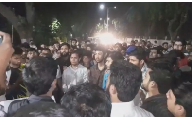 In protest against Israel, students at Aligarh University held a march and chanted religious slogans in support of Palestine.