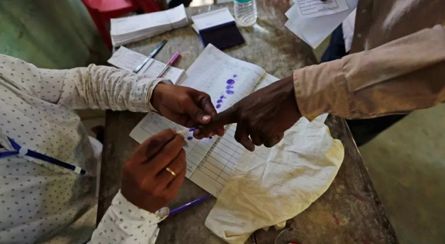 Chhattisgarh Election 2023: Voters Can Cast Their Votes by Showing These 12 Documents Besides Voter ID.