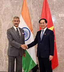 Jaishankar met Vietnamese Foreign Minister, issued golden jubilee ticket of diplomatic relations