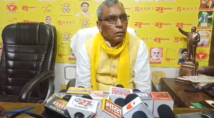 Om Prakash Rajbhar Discloses Meeting in Delhi Tomorrow, Senior Leaders Summoned and Oath Date Confirmation Tomorrow.