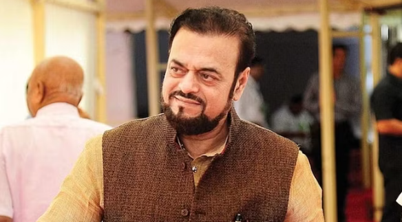 UP News: Abu Azmi caught in the income tax net, no relief even after admitting to a tax evasion of 200 crores; investigation underway. UP News: Abu Azmi caught in the income tax net, no relief even after admitting to a tax evasion of 200 crores; investigation underway.