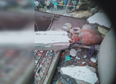Ghaziabad: A domestic gas cylinder exploded with a loud blast in Khoda, causing a portion of a house to collapse. A woman was reportedly trapped in the incident.