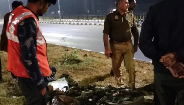 Firozabad Accident: Tragic Incident on the Highway, Car Crushes Motorcyclists, Three Lives Lost Including Brothers-in-law, Youth Distributing Sister’s Wedding Invitations.