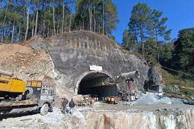 Uttarkashi Tunnel Accident, 40 workers trapped for 55 hours: