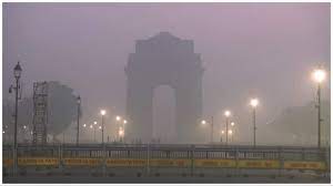 Photo of Fog Alert: Dense fog in Jammu and Kashmir and Uttarakhand, light layer in Delhi; Zero visibility in many states