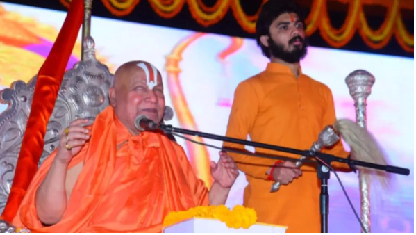 UP News: Jagadguru Ram Bhadracharya’s health suddenly deteriorated, chest infection detected; admitted to the hospital.