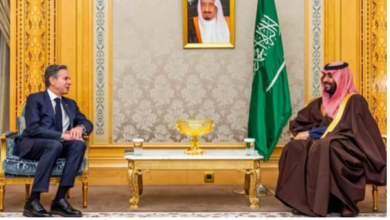 American Foreign Minister meets Saudi Crown Prince, discusses humanitarian aid in Gaza; talks also held on various issues including the deteriorating situation in the Red Sea.