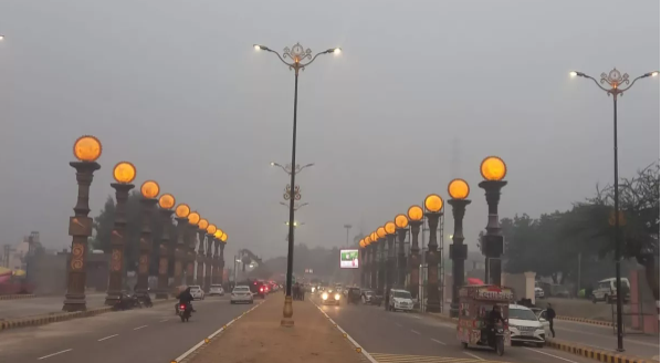 Ram Mandir: Since the consecration of Ram Lalla, a large number of devotees are coming to Ayodhya daily for darshan and worship.