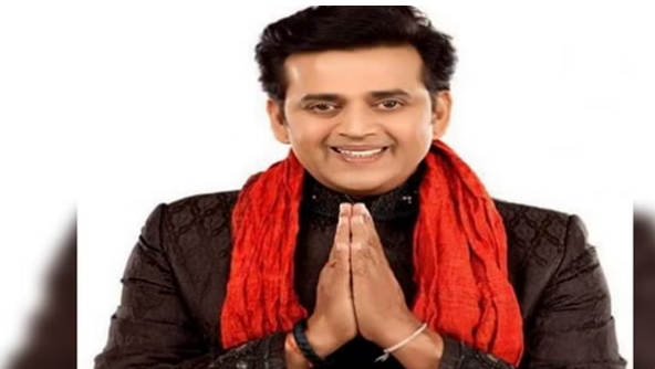 Gorakhpur: Member of Parliament Ravi Kishan arranged for an ambulance to transport the injured youth to the hospital, assuring him that everything would be alright.