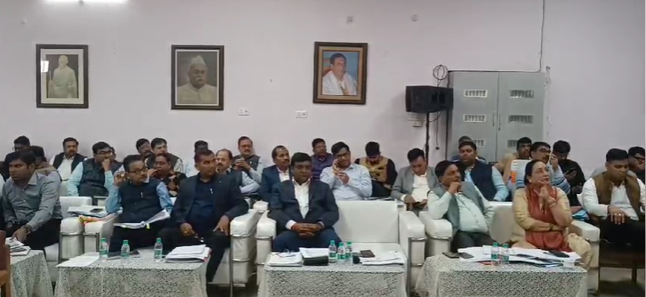 Lucknow: The presentation of the budget for 2024-25 was made in the Lucknow Municipal Corporation hall Lucknow: The presentation of the budget for 2024-25 was made in the Lucknow Municipal Corporation hall