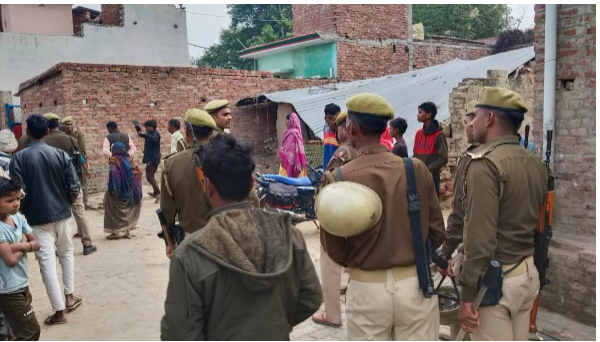 Kaushambi Blast: Following the explosion at the fireworks factory, increased vigilance has been observed in the district. Inspection of the warehouse has begun; the Chief Fire Officer has requested a report within three days.