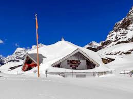 Hemkund Sahib Yatra 2024: The doors of Hemkund Sahib will open on May 25 this year, about eight feet of snow is frozen.