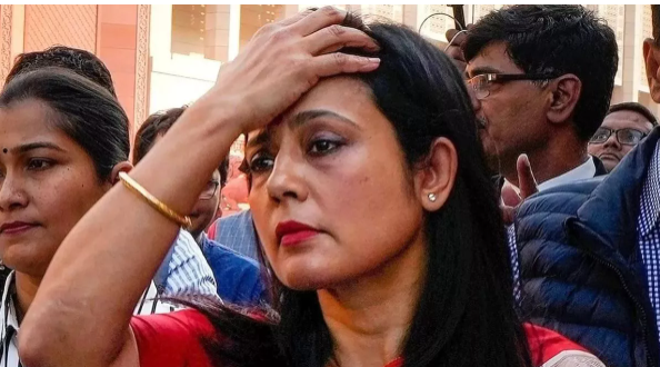 TMC leader Mahua Moitra did not receive interim relief from the Delhi High Court. Allegations were made against her for asking questions in exchange for bribes.