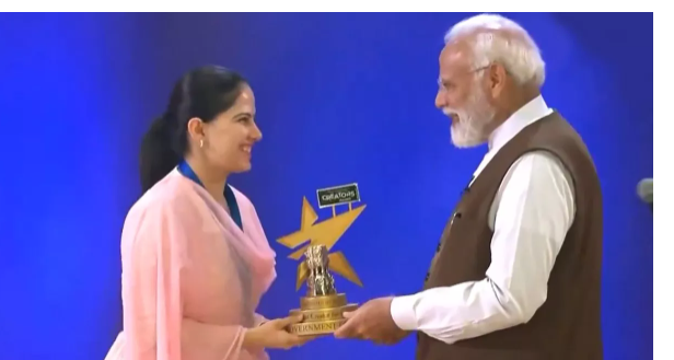 Jaya Kishori: Prime Minister Modi presented the National Creators Award (National Creators Award) on Friday.