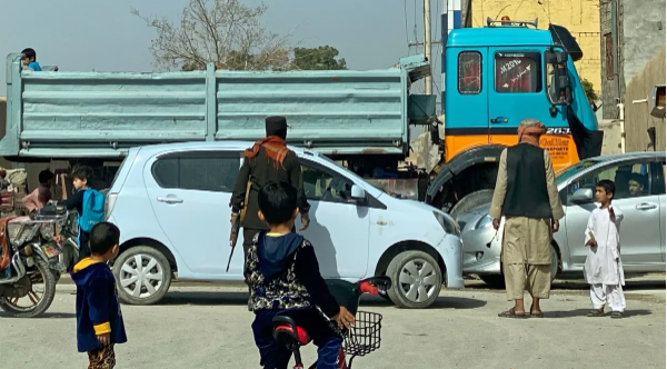 Afghanistan Blast: A bomb blast occurred in Kandahar, Afghanistan, resulting in the death of 3 people and injuring 12 others.