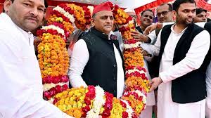 Akhilesh Yadav can contest elections from Kannauj, this family member will contest from Azamgarh