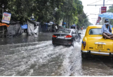 Photo of West Bengal: Heavy rain lashed Kolkata, Howrah, Hooghly, North and South 24 Parganas districts on Monday evening,
