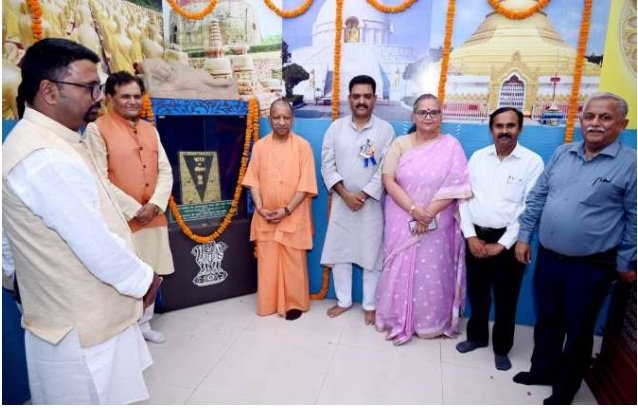 CM released a souvenir and virtually launched beautification and conservation work of 75 statues of Babasaheb installed across 75 districts CM released a souvenir and virtually launched beautification and conservation work of 75 statues of Babasaheb installed across 75 districts