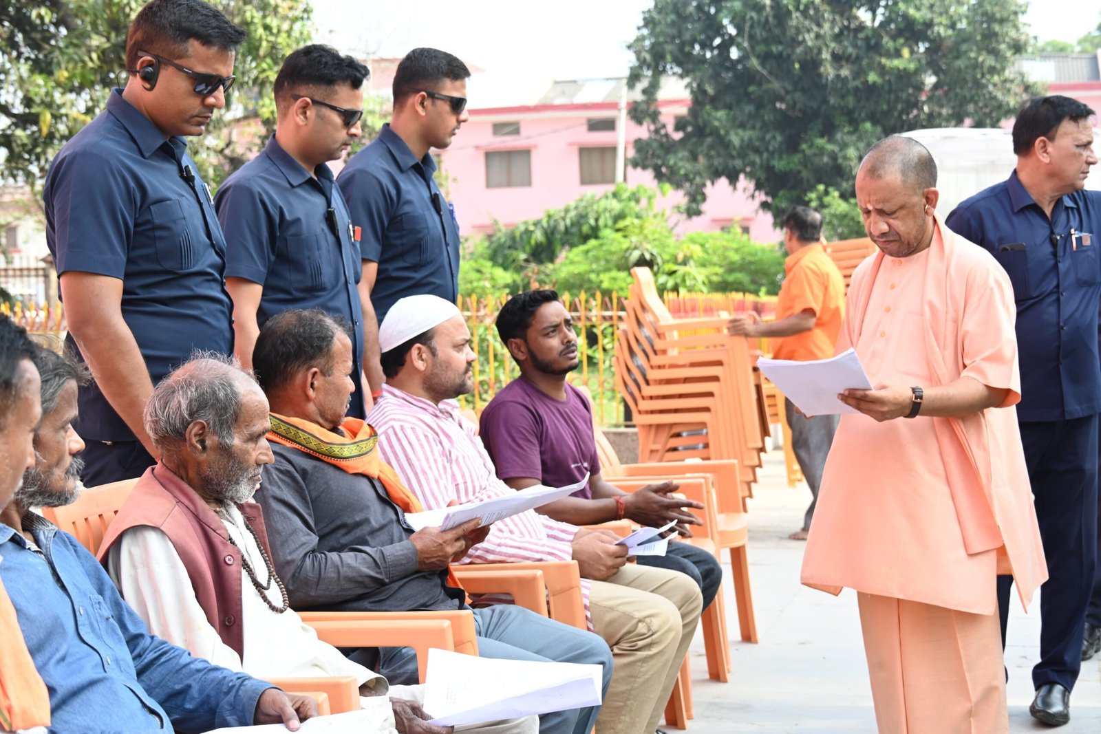CM Yogi Adityanath listens to problems of 200 people in Janata Darshan for the second consecutive day