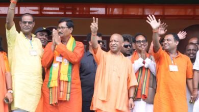 Bengal Welcomes ‘Bulldozer Baba’: Massive Roadshow by CM Yogi Echoes with ‘Jai Shri Ram’ Slogans in Bankura