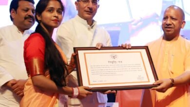 Dreams realised through the blessings of parents and teachers and the government’s impartiality Dreams realised through the blessings of parents and teachers and the government’s impartiality