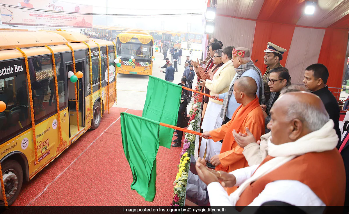 Yogi Cabinet Decision: 1,725 AC electric buses to operate in 18 cities