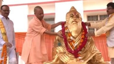 Yogi government honoured Maharishi Valmiki ideals; statue installed on the banks of Gomti in Lucknow Yogi government honoured Maharishi Valmiki ideals; statue installed on the banks of Gomti in Lucknow
